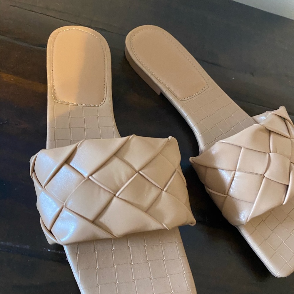 Sandals 👡 - Picture 4 of 4